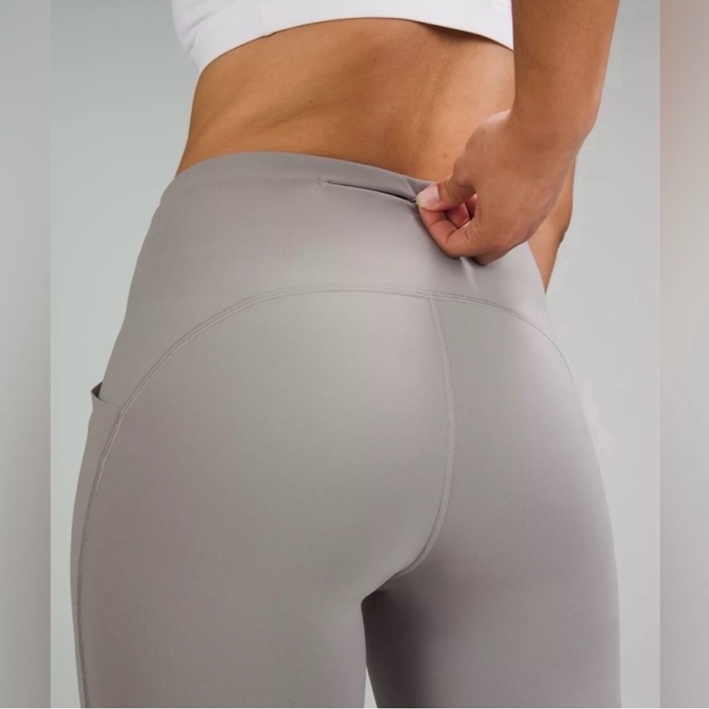 Lululemon Swift Speed High-Rise Tight 28" *Brushed Luxtreme Size 8